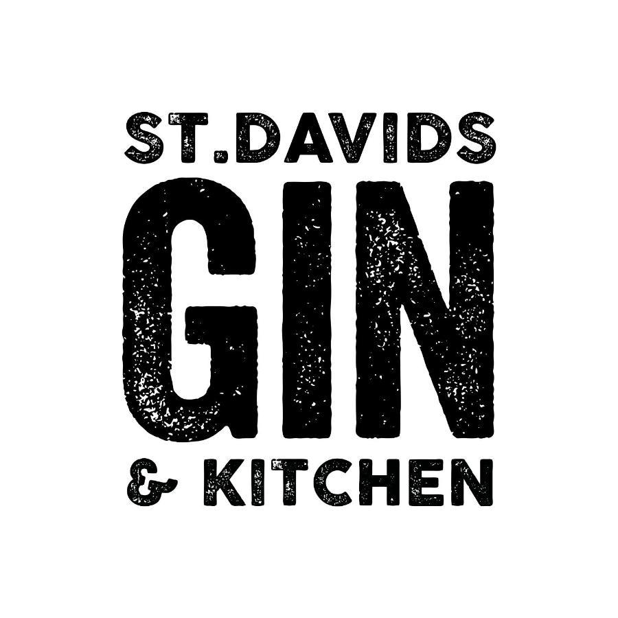 St Davids Gin & Kitchen - The Cathedral Villas Kültér fotó